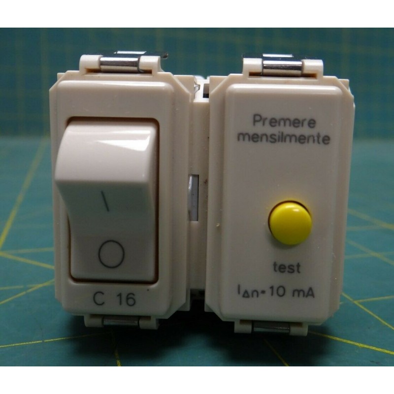 Interruttore magnetotermico automatico 16502.06 vimar idea