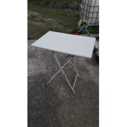 5 tavoli pieghevoli EMU color bianco da esterno, giardino ,bar   USATO
