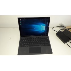 Microsoft Surface 1724...