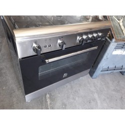 cucina a gas 5 fuochi LA GERMANIA AM95C71DX usato