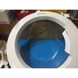 oblò completo per lavatrice indesit BWA 81283X W usato