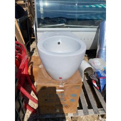 Bidet in ceramica monoforo sospeso ESEDRA