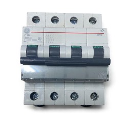 GE Power 672107 EP64 C10 interruttore automatico magnetotermico
