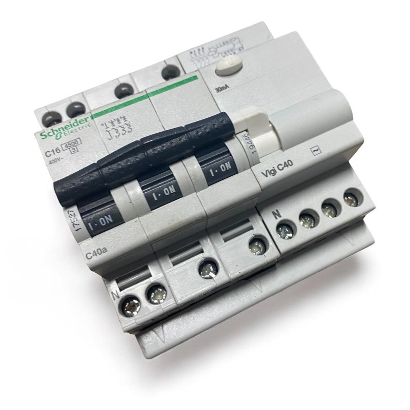 Interruttore Magnetotermico Differenziale Schneider Electric C16 400V - Vigi C40