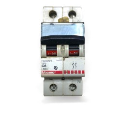Interruttore magnetotermico modulare BTicino BTDIN45, modello F810N/6 C6