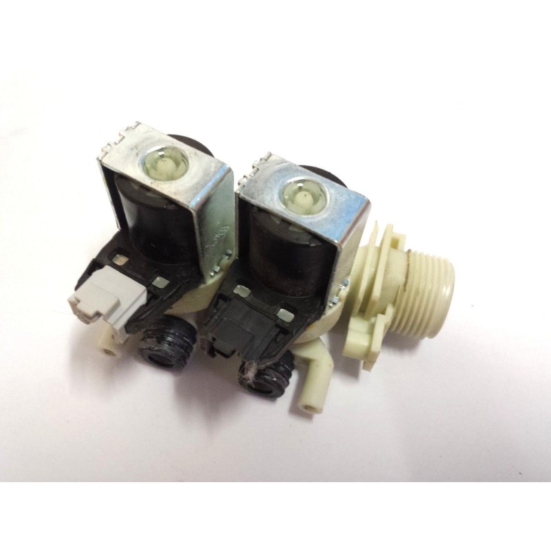 ELETTROVALVOLA  COD. 16001667803  PER LAVATRICE INDESIT IWC 71282 ECO  usato