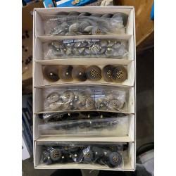 BOTTONI IN METTALO, LEGNO, PLASTICA 60 PEZZI A SCELTA COLORI MISTI E VARIE MISURE