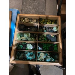 BOTTONI IN METTALO, LEGNO, PLASTICA 60 PEZZI A SCELTA COLORI MISTI E VARIE MISURE