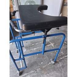 ROLLATOR ASCELLARE  (codice 15601502/R)   USATO