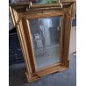 SPECCHIO CON CORNICE IN LEGNO DORATO A EDICOLA  USATO