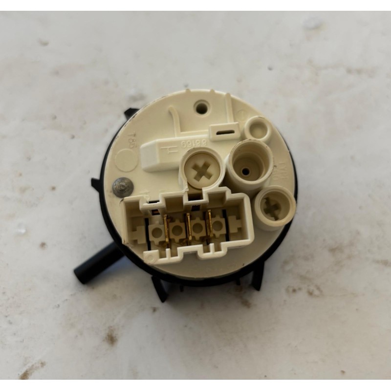 Pressostato Sensore Livello Acqua Lavastoviglie Hotpoint Ariston LFT114/HA (16002201400)