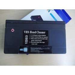 VHS heard cleaner cassetta...