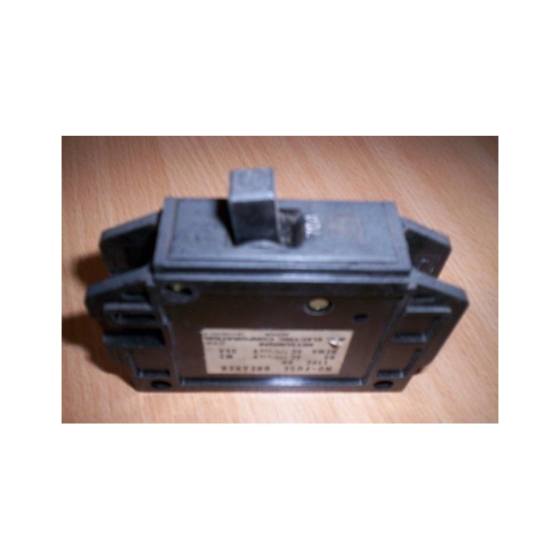 INTERRUTTORE MITSUBISHI M3 5kA  70A NO FUSE BREAKER USATO PER COLLEZIONISTI  lrx