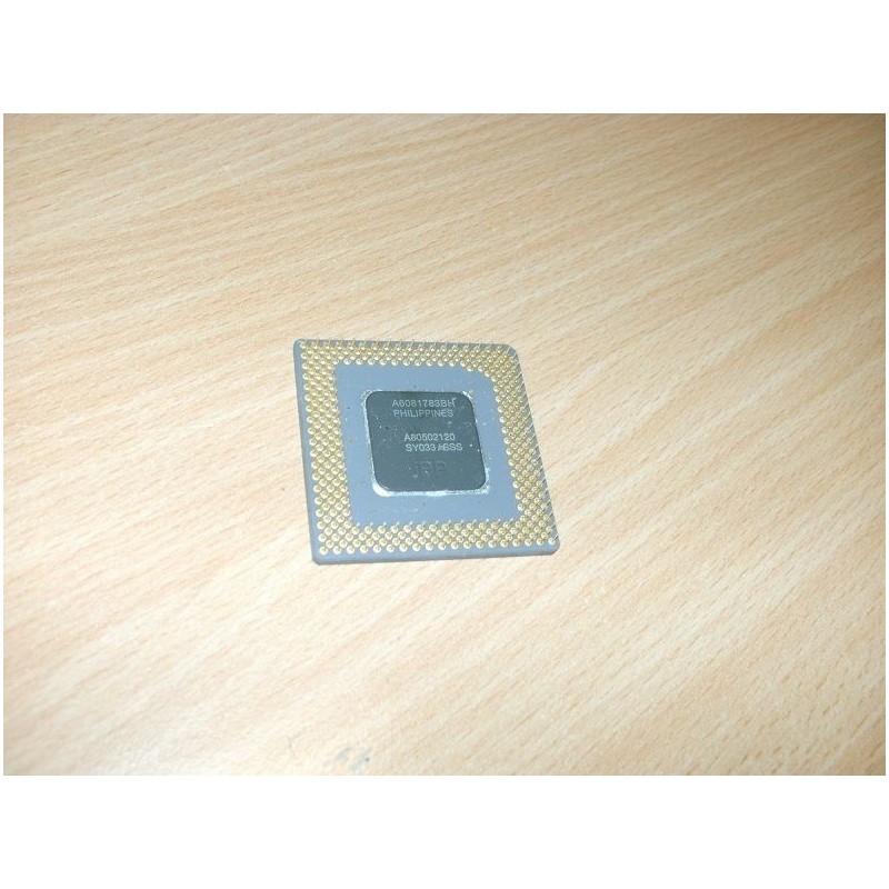 PROCESSORE CPU DA COLLEZIONISMO INTEL PENTIUM A80502120 USATO NON GARANTITO lrx